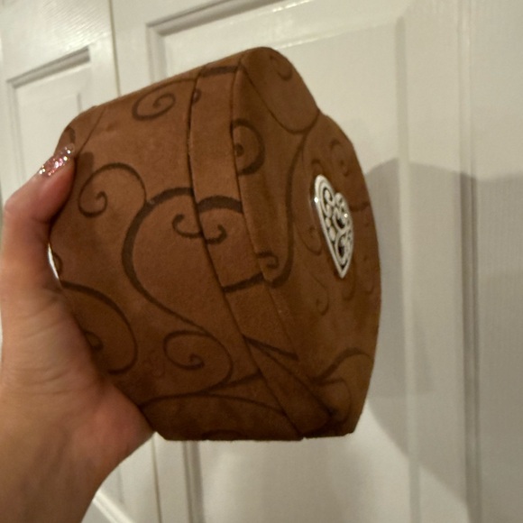 Brighton Suede Heart Shaped Jewelry Box - Picture 10 of 11